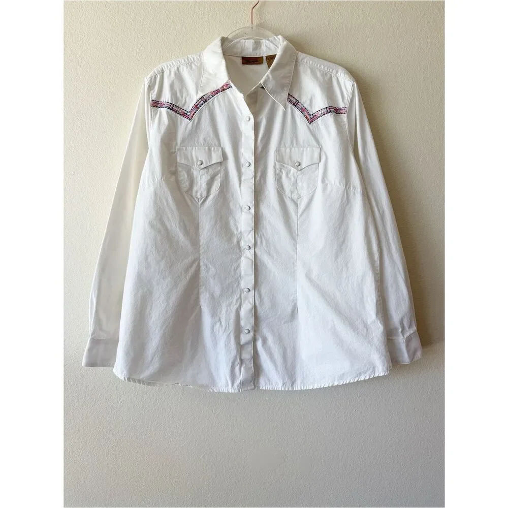 Wrangler Western Pearl Snap Button Down Shirt Cotton Embroidered Yoke Boho